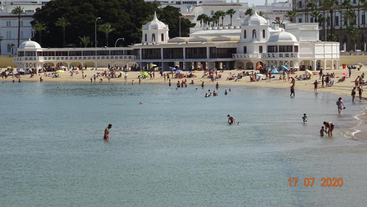 Apartamento Fenicia Con Aparcamiento Incluido Vistas Al Mar กาดิซ ภายนอก รูปภาพ