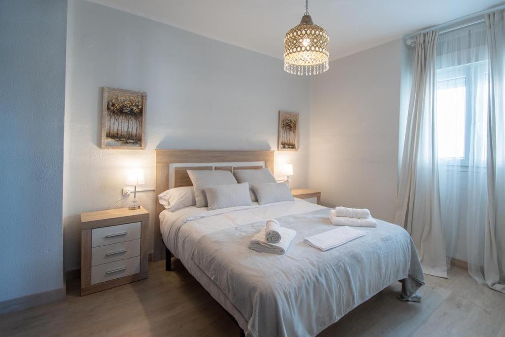Apartamento Fenicia Con Aparcamiento Incluido Vistas Al Mar กาดิซ ภายนอก รูปภาพ